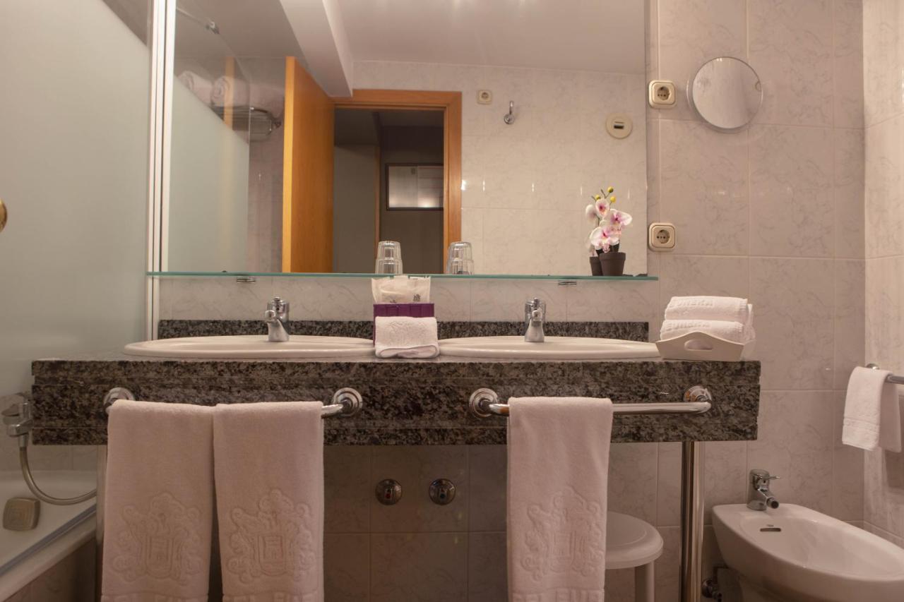 Yomo Eureka Hotel Andorra la Vella Luaran gambar
