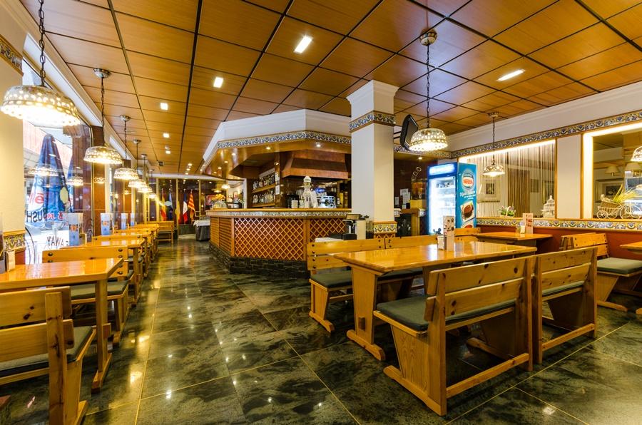Yomo Eureka Hotel Andorra la Vella Luaran gambar