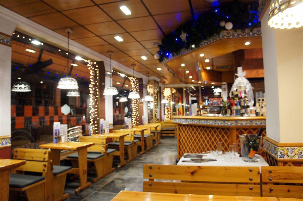 Yomo Eureka Hotel Andorra la Vella Luaran gambar